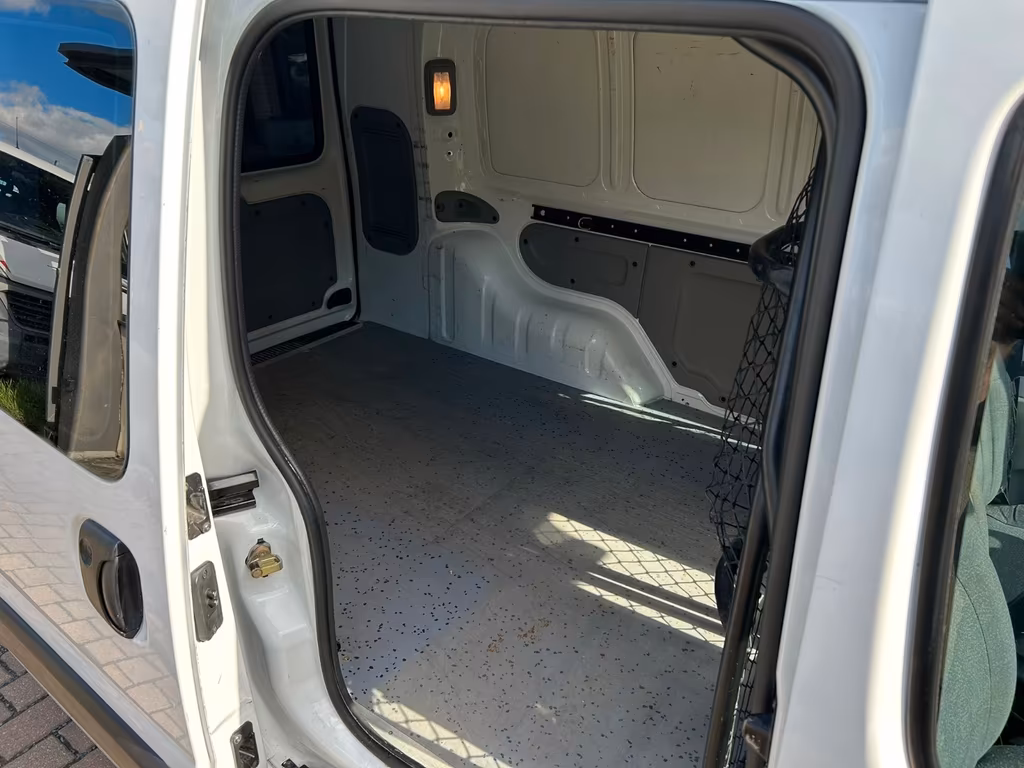 Nissan Kubistar