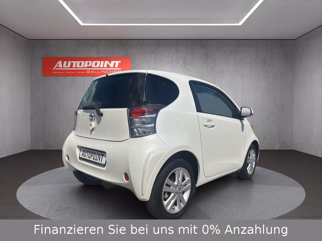 Toyota IQ