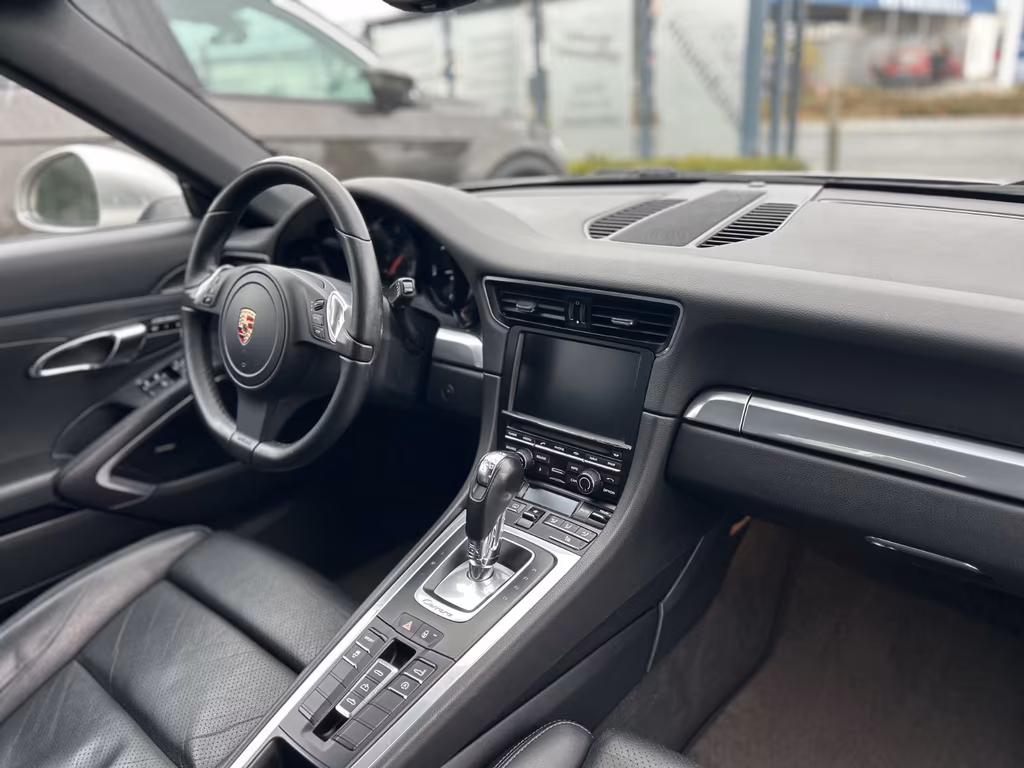 Porsche 991