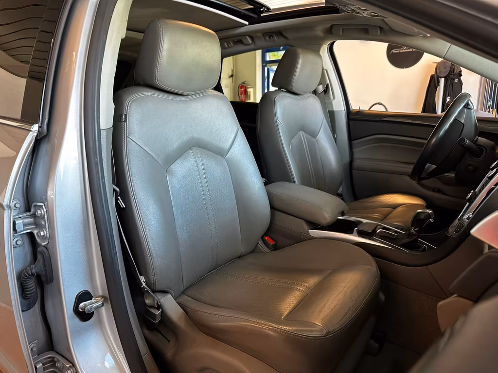 Cadillac SRX
