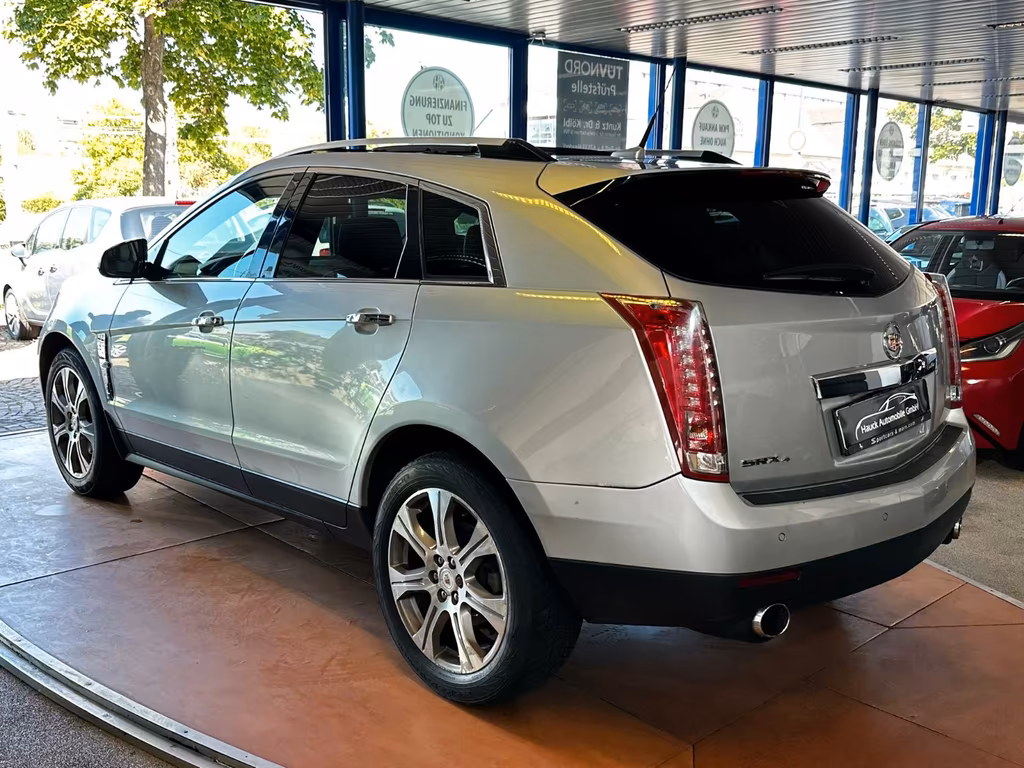 Cadillac SRX