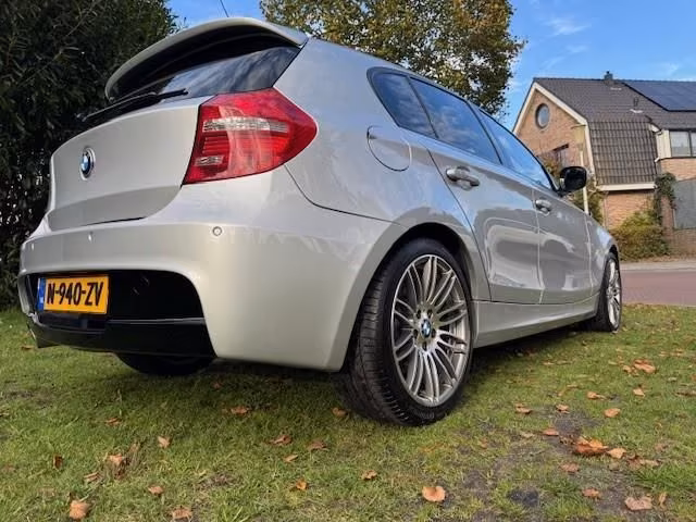 BMW 130
