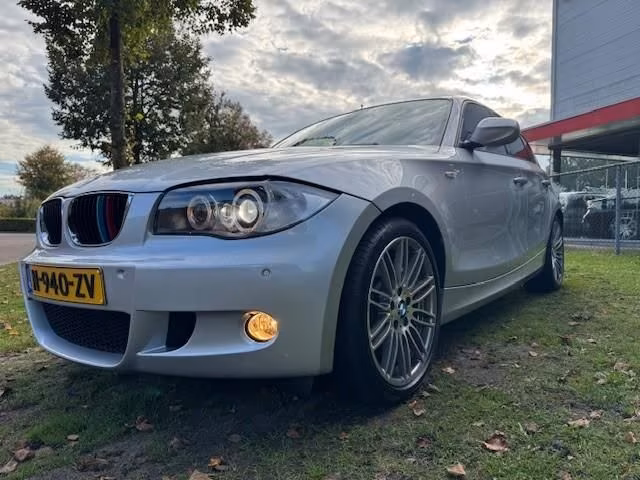 BMW 130