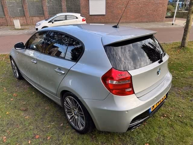 BMW 130
