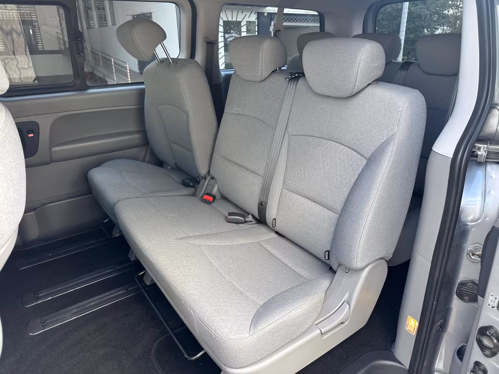 Hyundai H-1