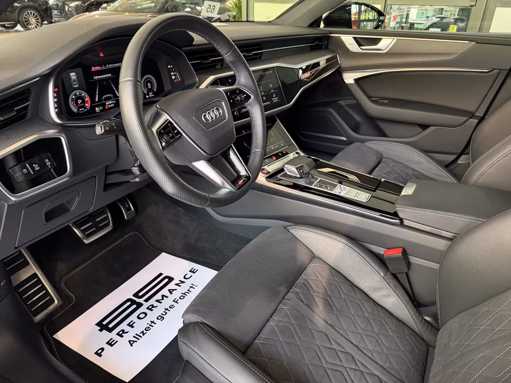 Audi S7