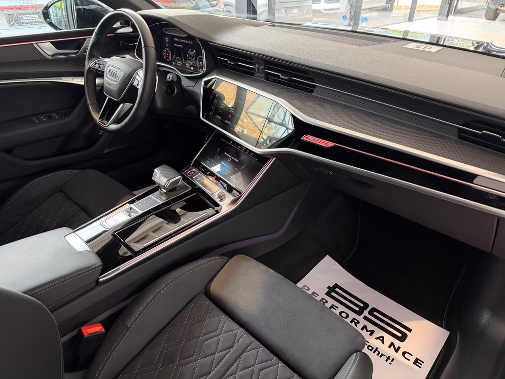 Audi S7