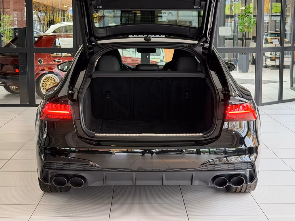 Audi S7