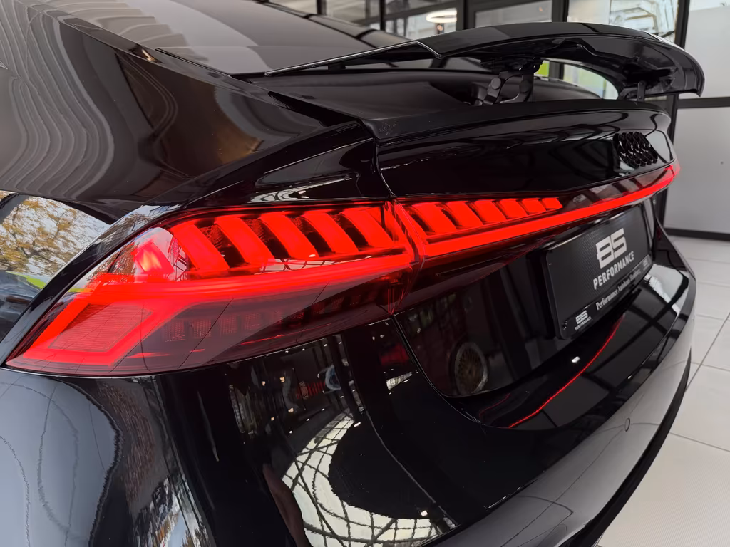 Audi S7