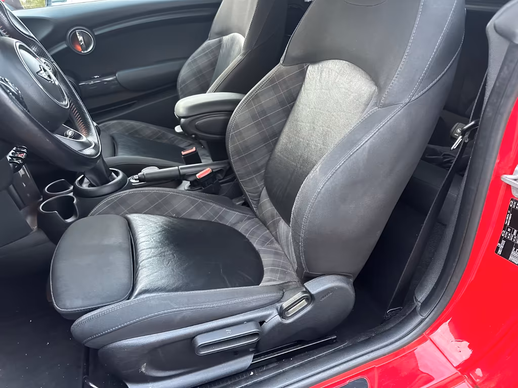 MINI John Cooper Works Cabrio