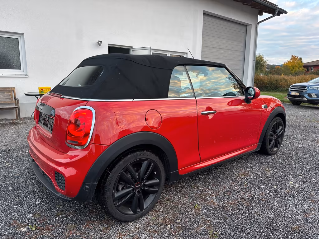 MINI John Cooper Works Cabrio
