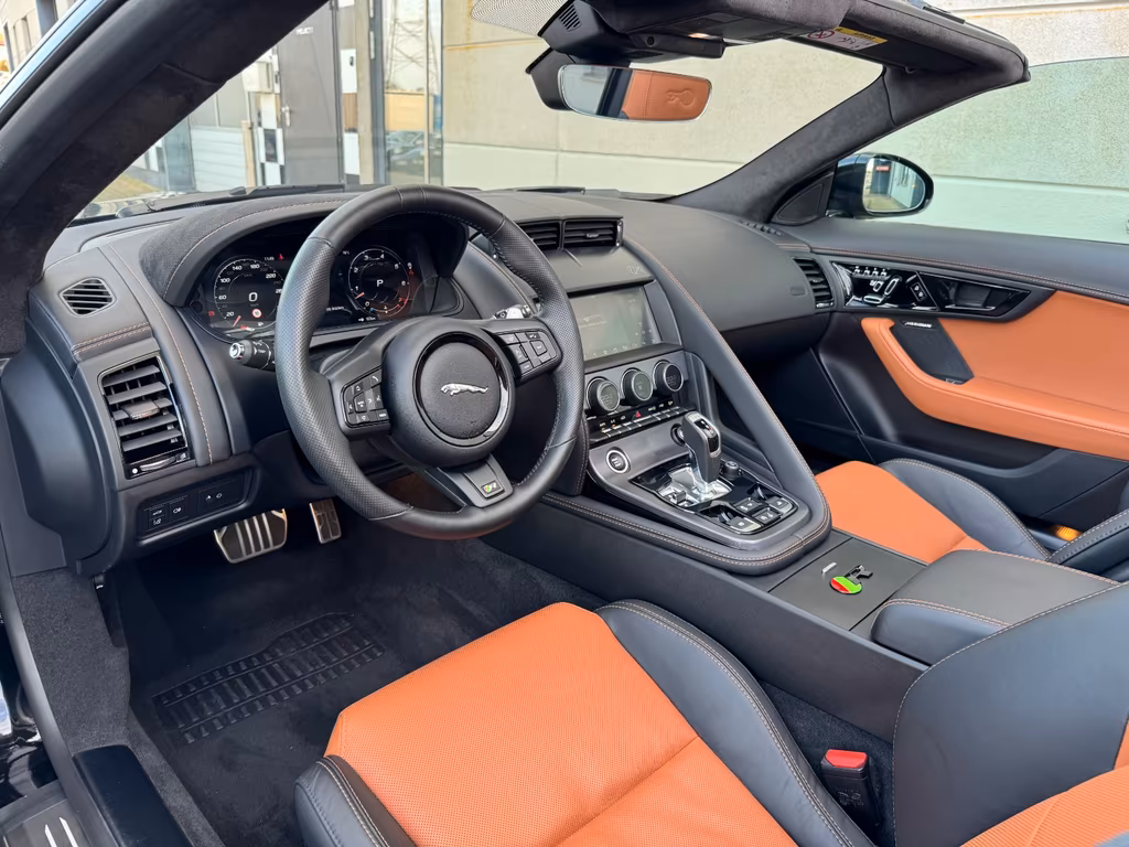 Jaguar F-Type