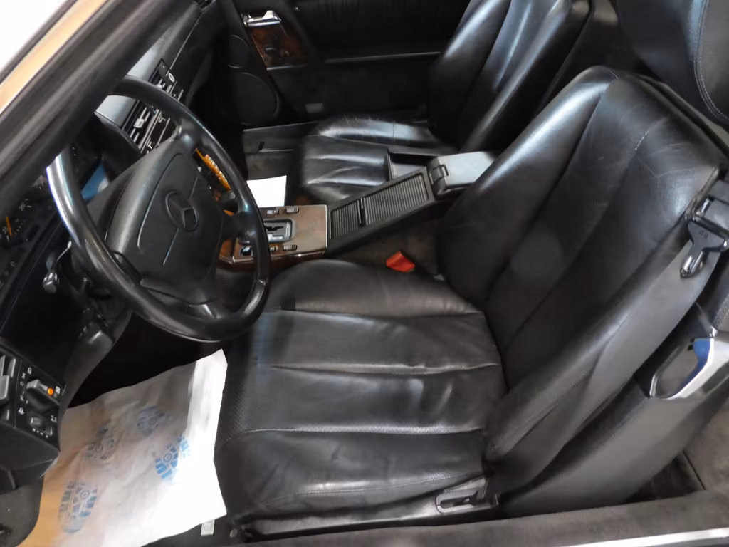 Mercedes-Benz SL 320