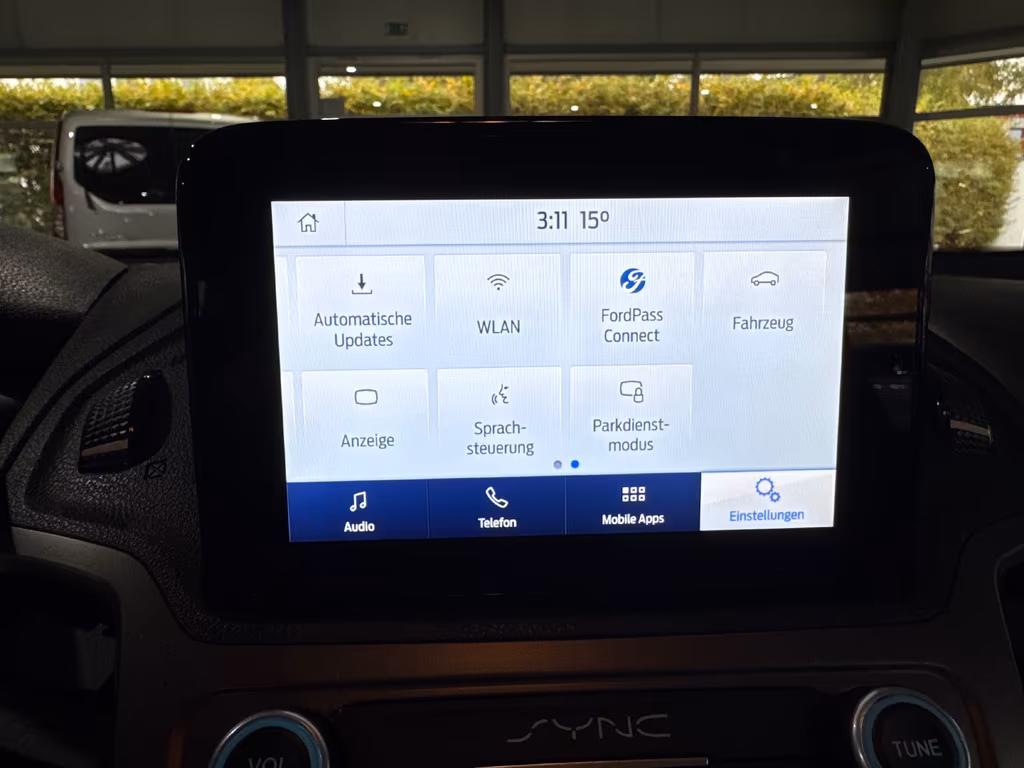 Ford Grand Tourneo
