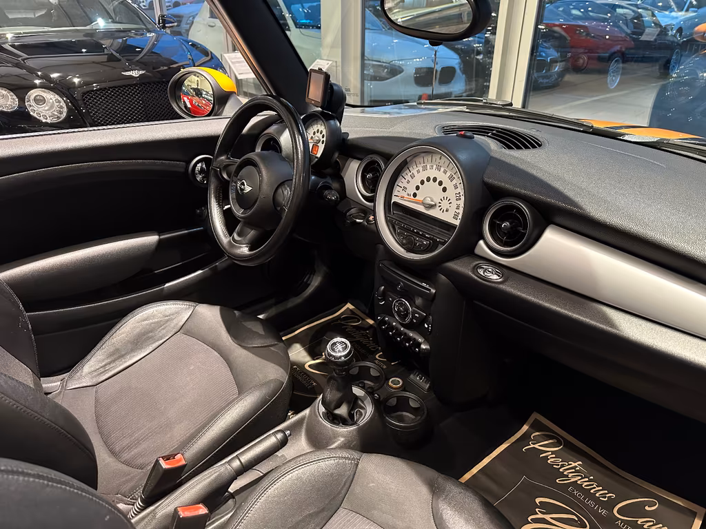 MINI One Cabrio