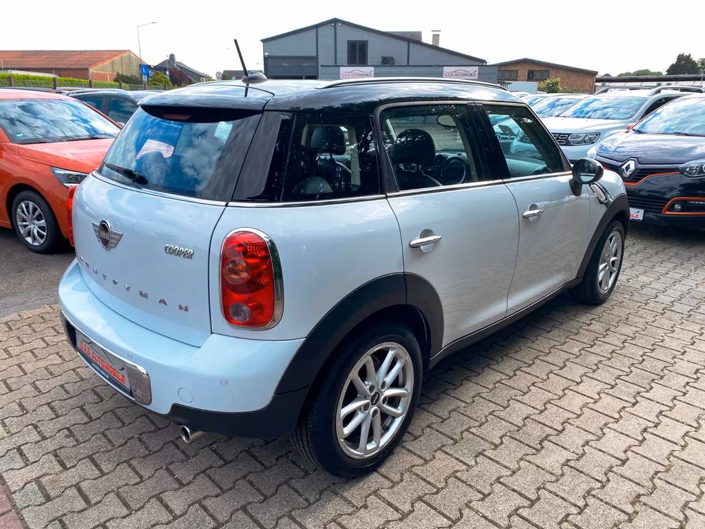 MINI Cooper Countryman