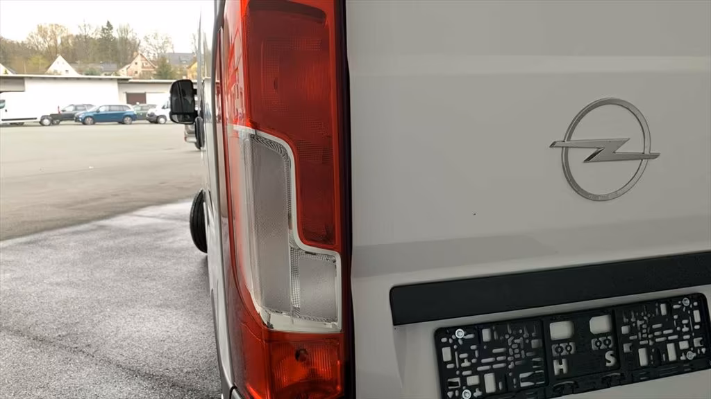 Opel Movano