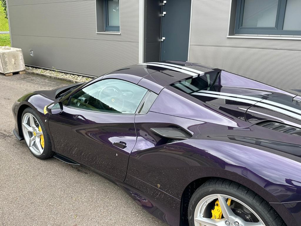 Ferrari F8