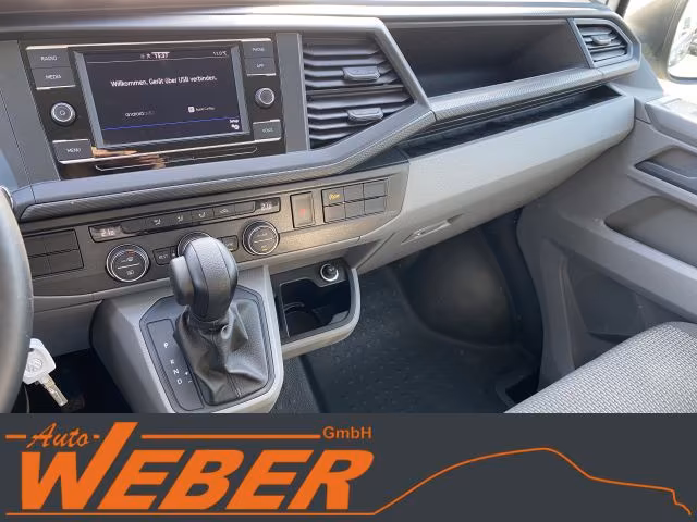 Volkswagen T6 Caravelle