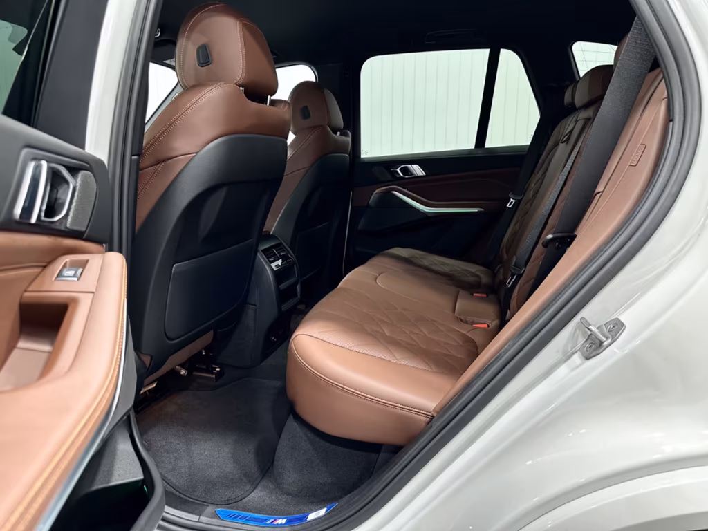 BMW X5 M60