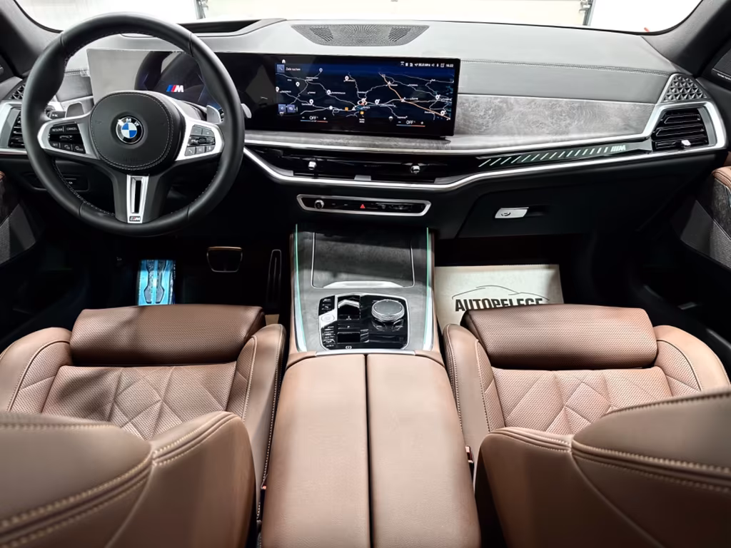 BMW X5 M60
