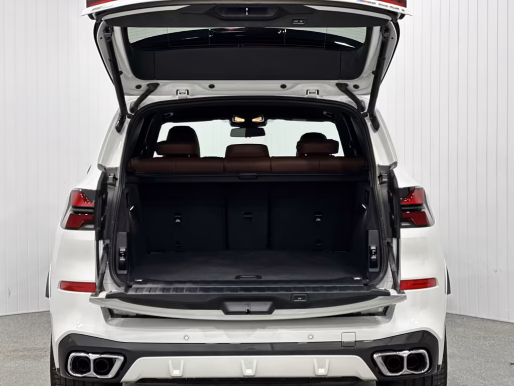 BMW X5 M60