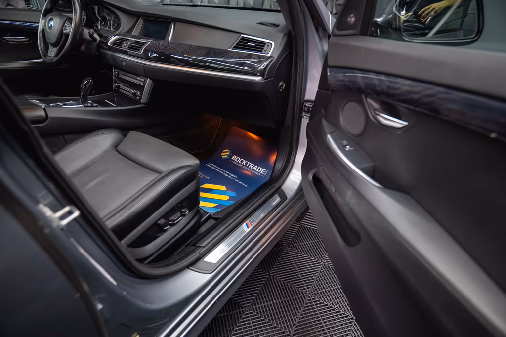 BMW 550