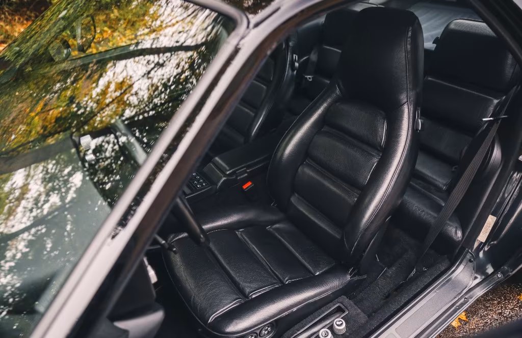 Porsche 928