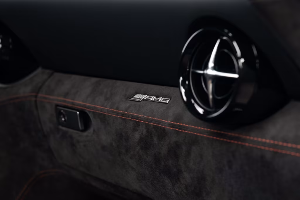 Mercedes-Benz SLS AMG