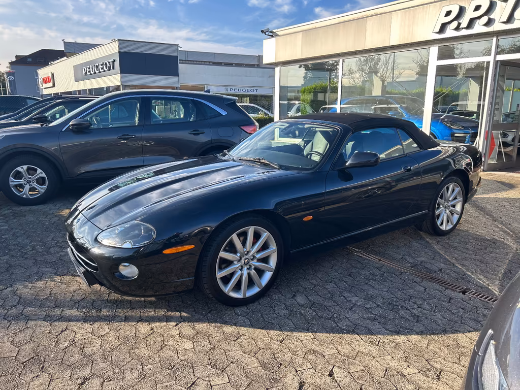 Jaguar XK