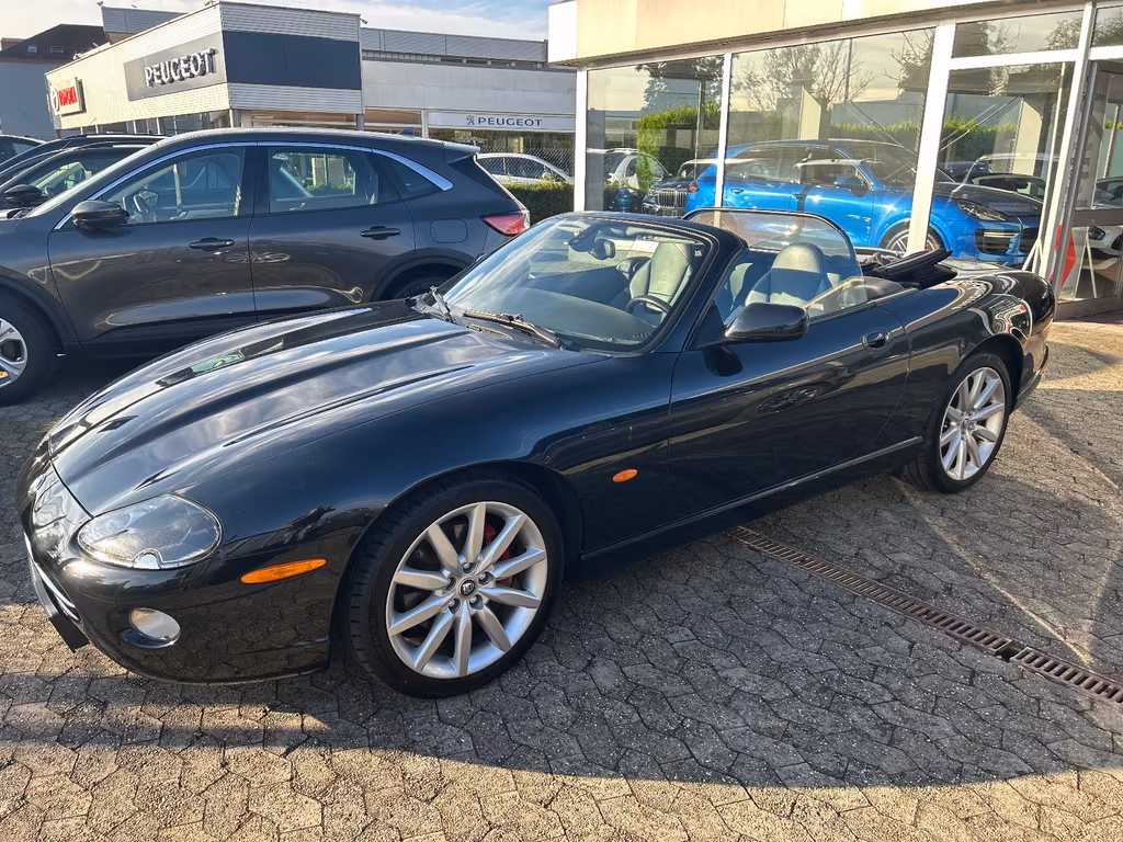 Jaguar XK