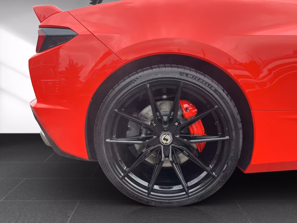 Corvette C8