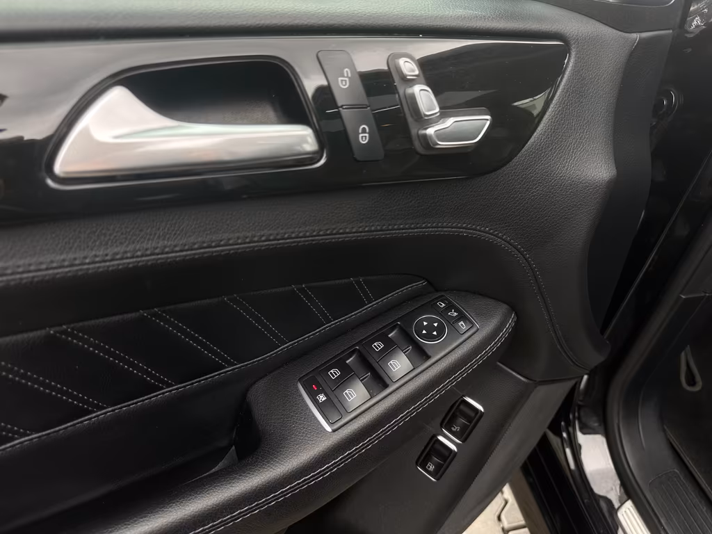 Mercedes-Benz GLE 500