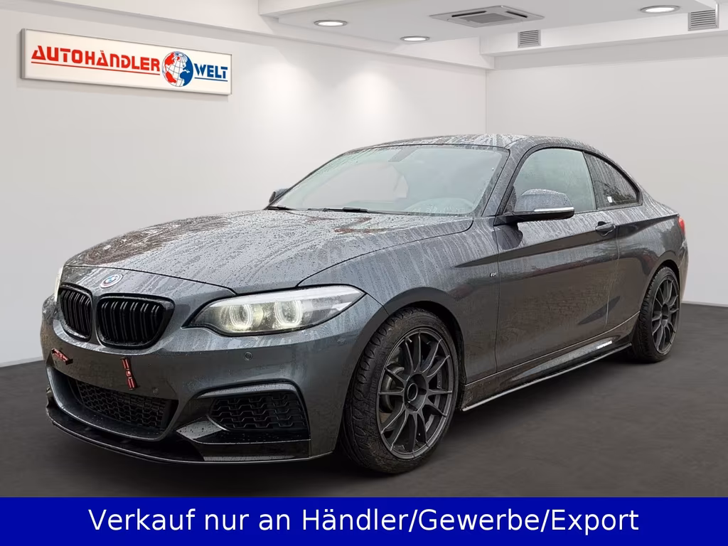 BMW 228