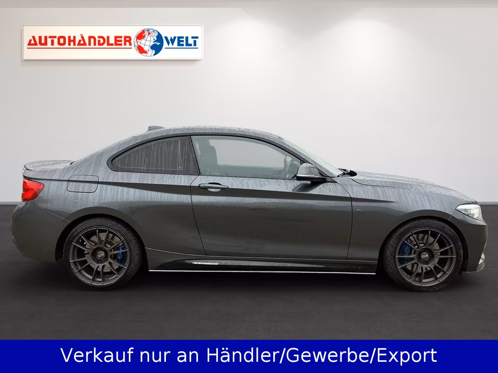 BMW 228