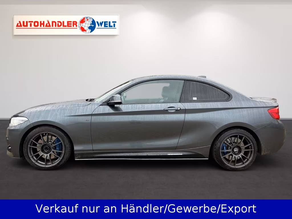 BMW 228