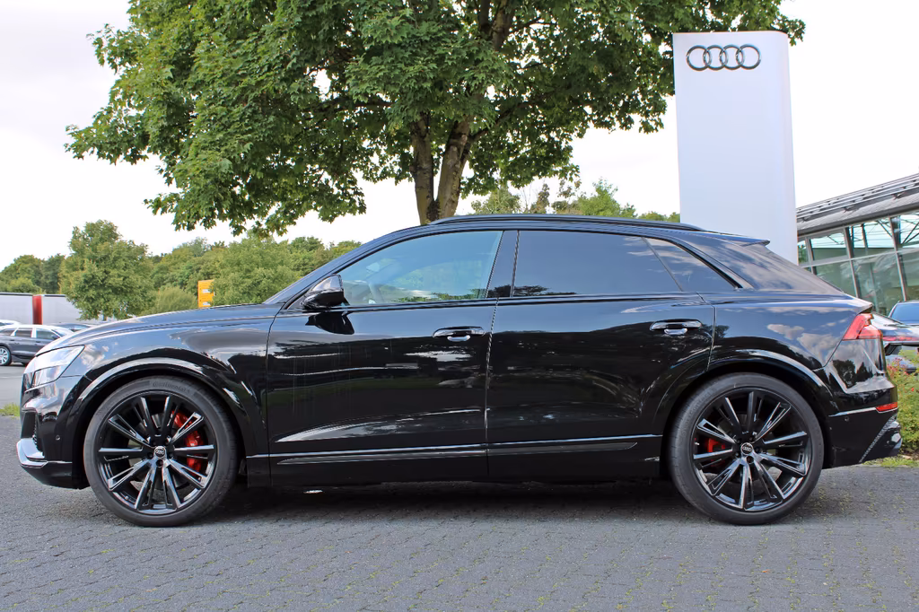 Audi SQ8
