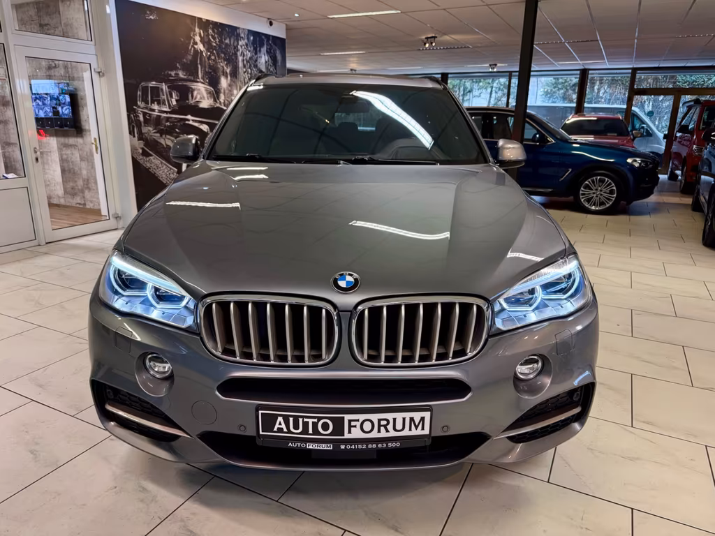 BMW X5 M50