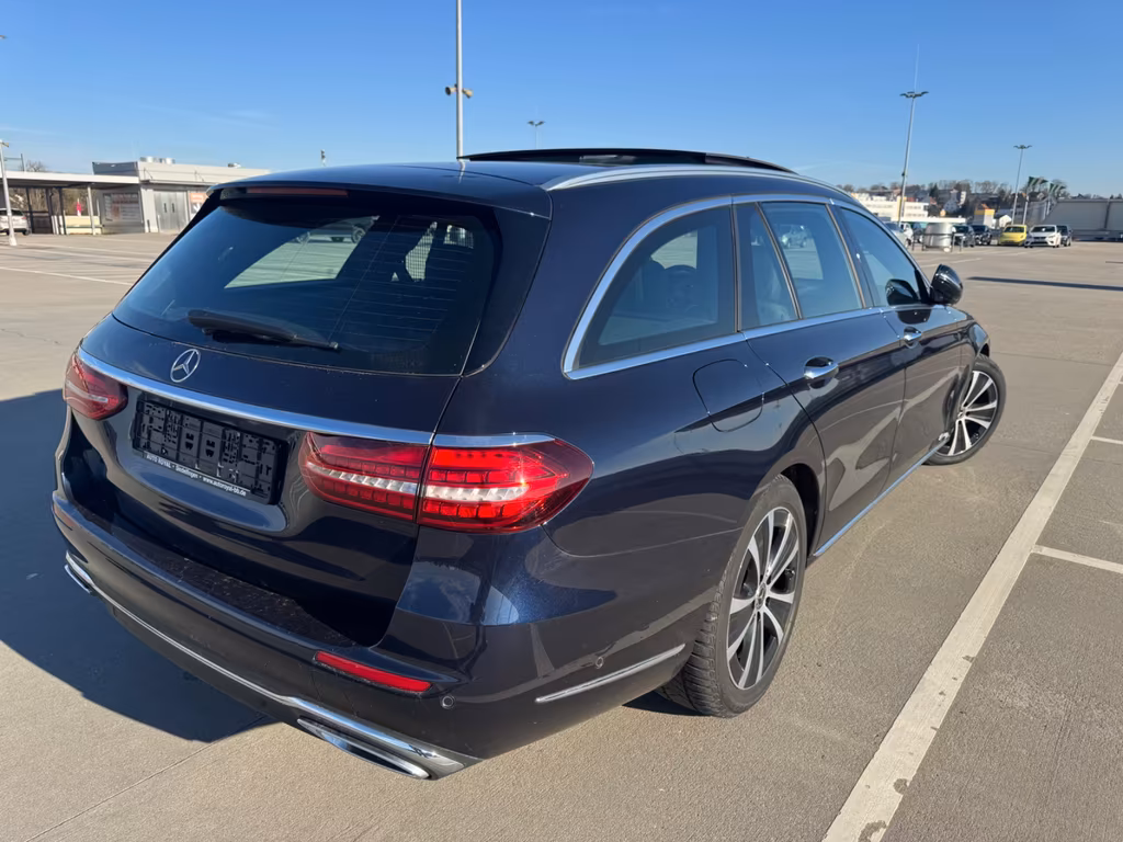 Mercedes-Benz E 400