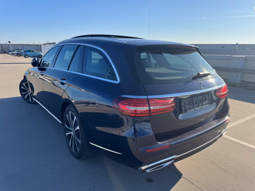 Mercedes-Benz E 400