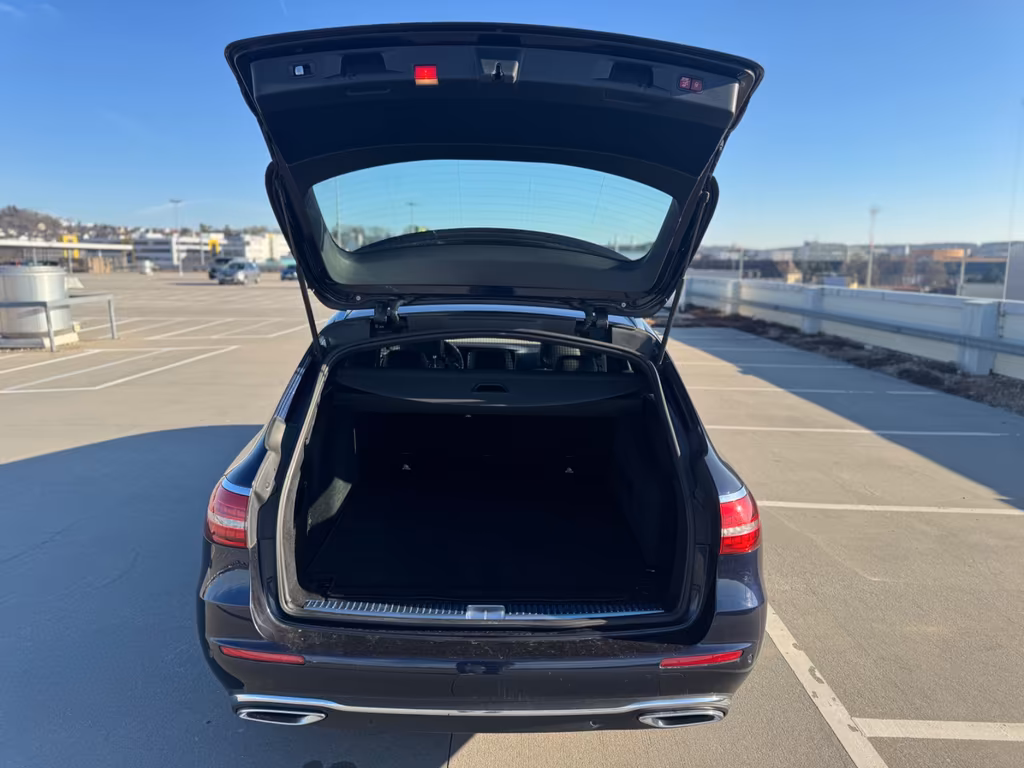 Mercedes-Benz E 400