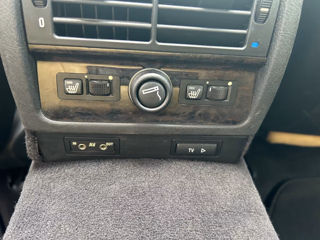BMW 735