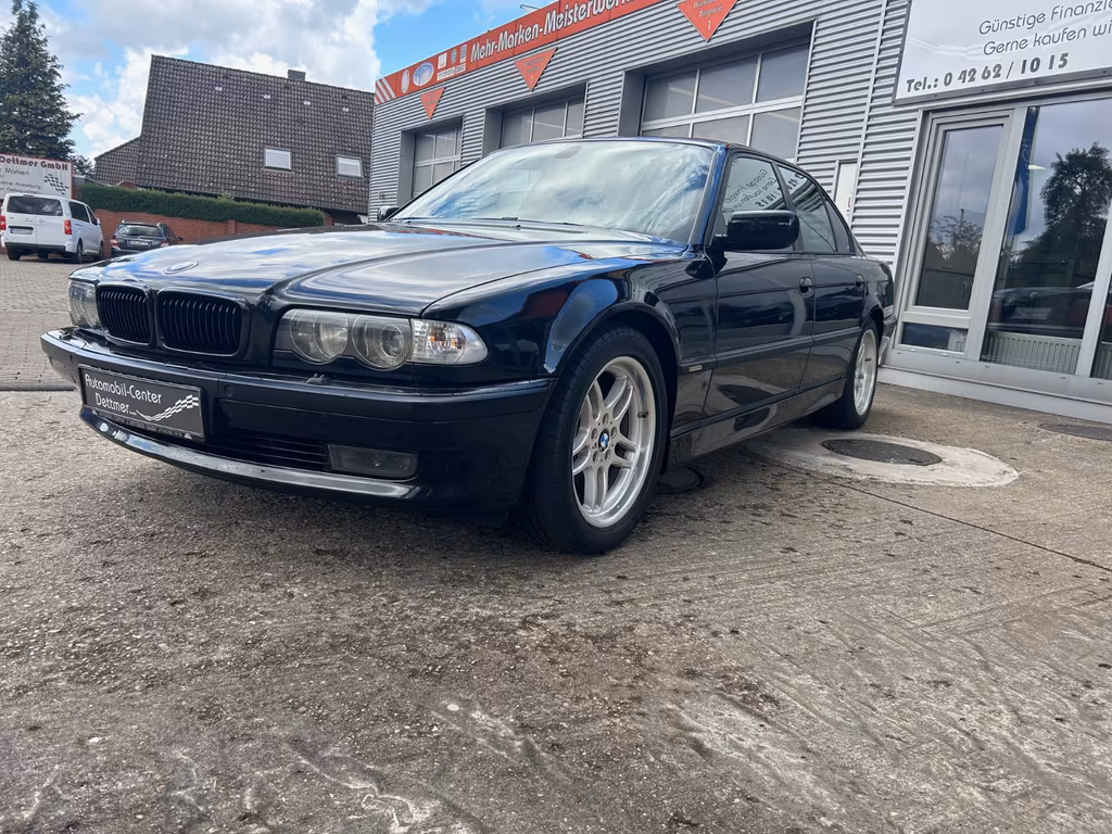 BMW 735