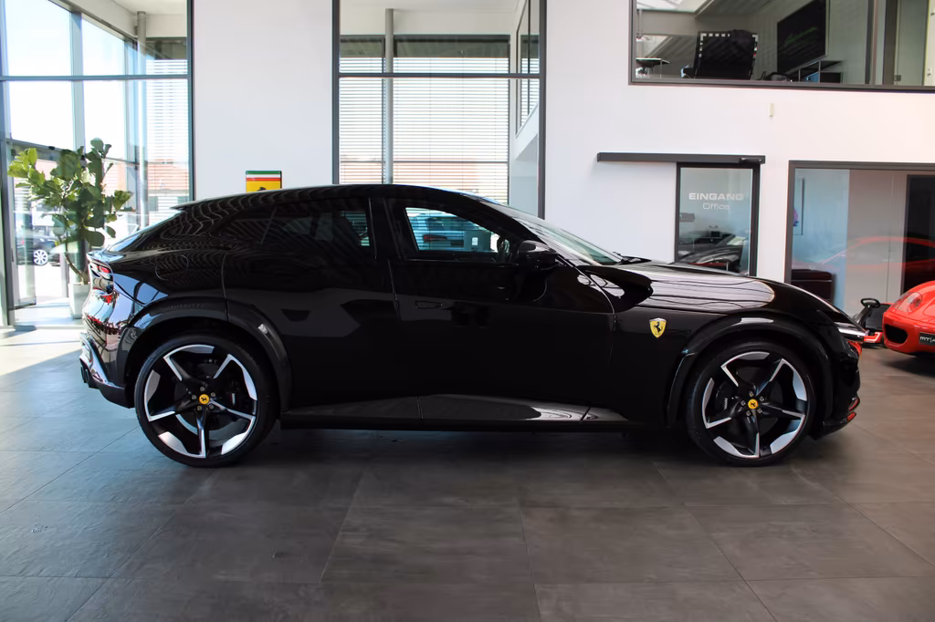 Ferrari Purosangue
