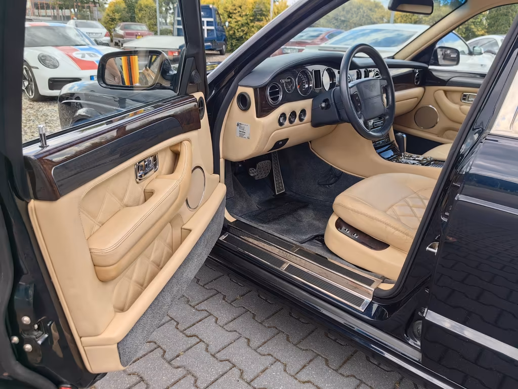 Bentley Arnage