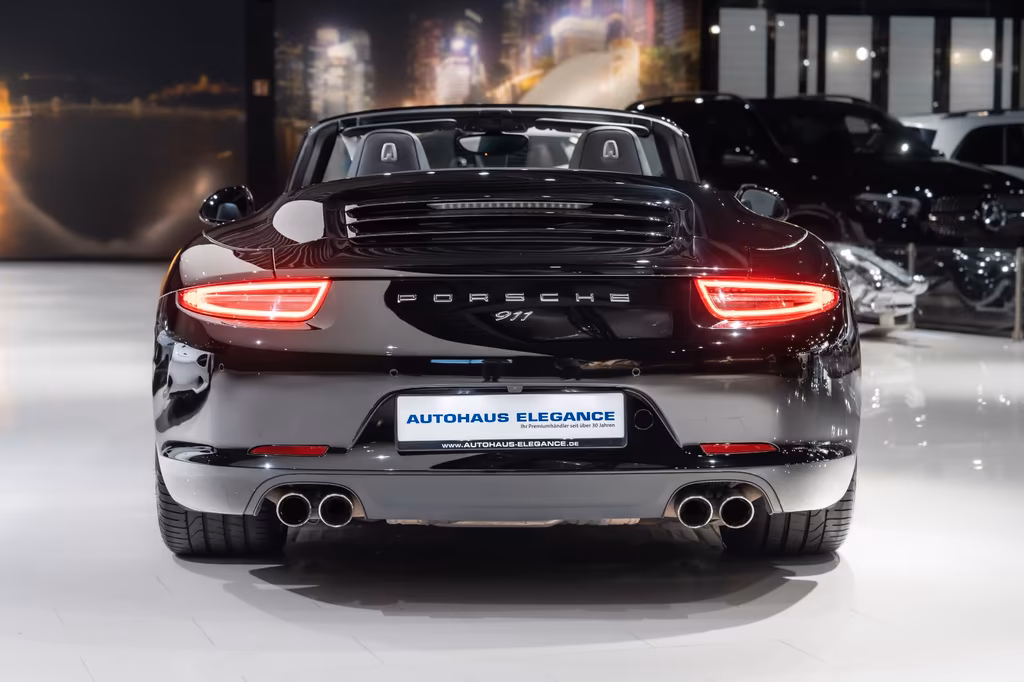 Porsche 991