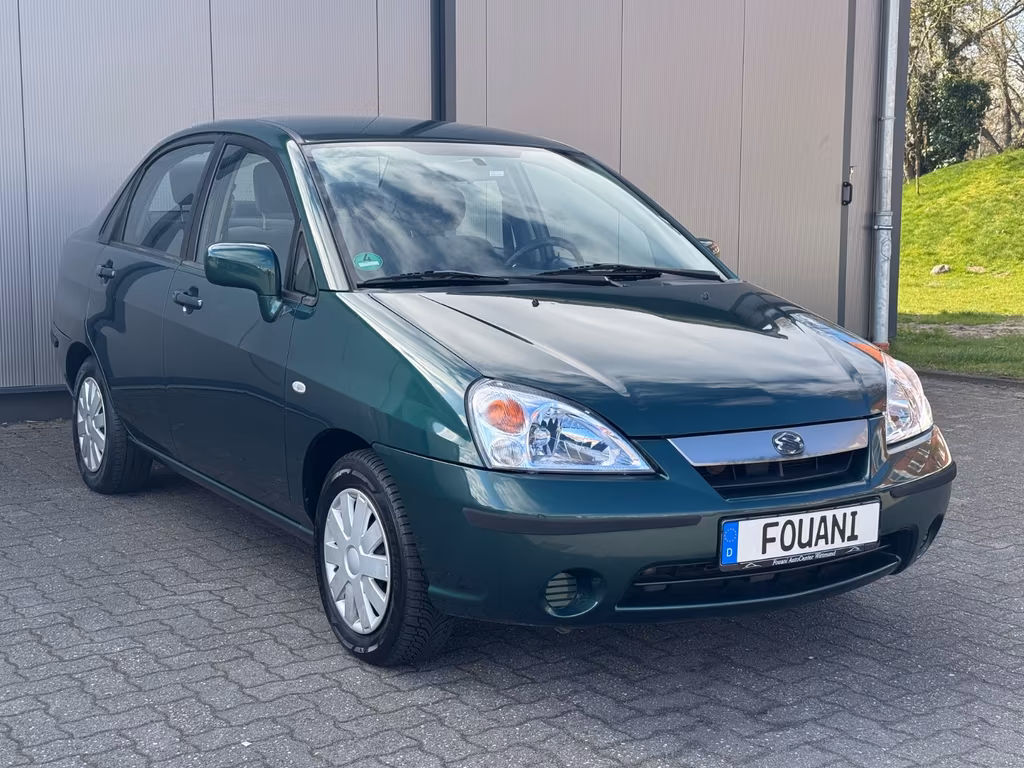 Suzuki Liana