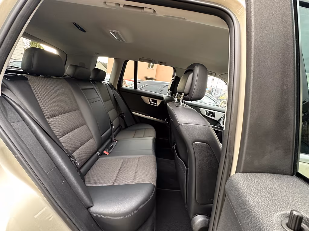 Mercedes-Benz GLK 220