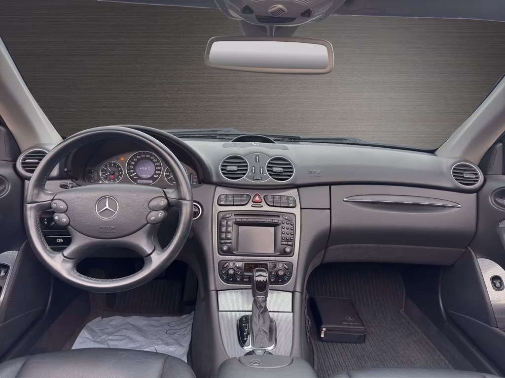 Mercedes-Benz CLK 320