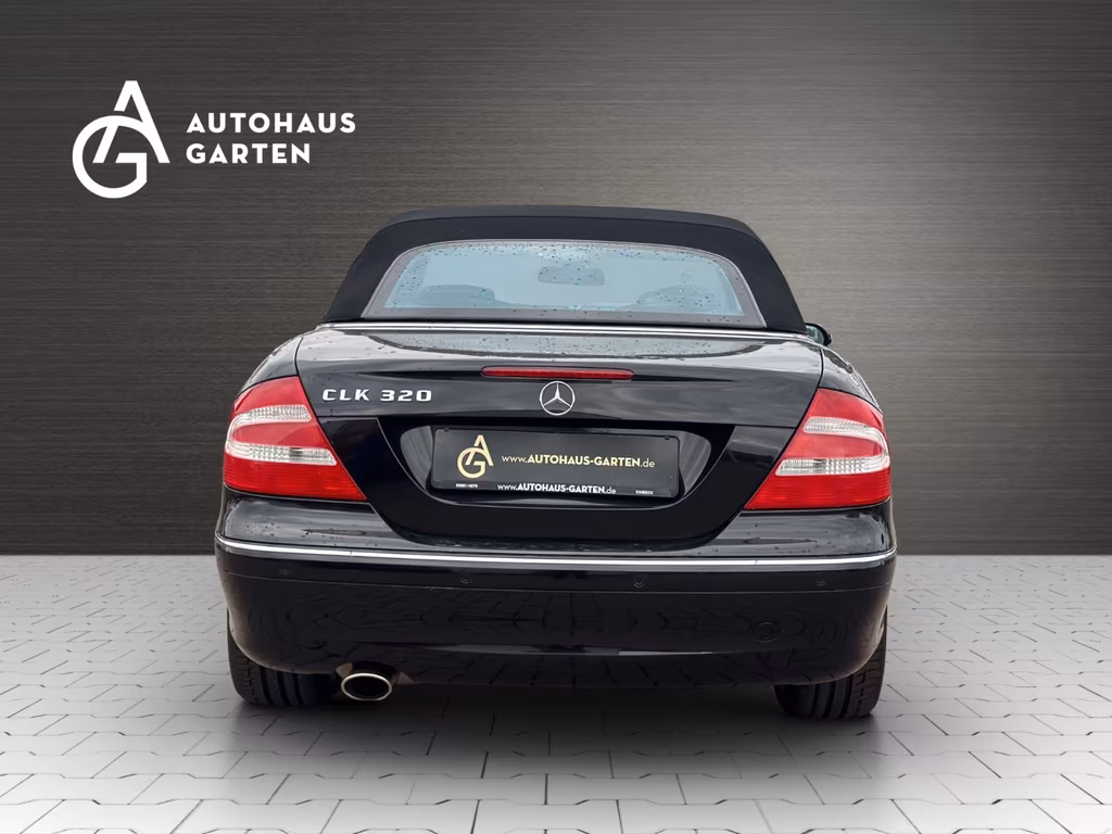 Mercedes-Benz CLK 320